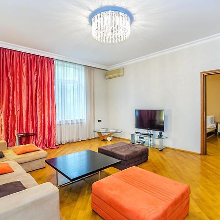 Vip Apartamen Nizami Street Apartment Baku Ngoại thất bức ảnh