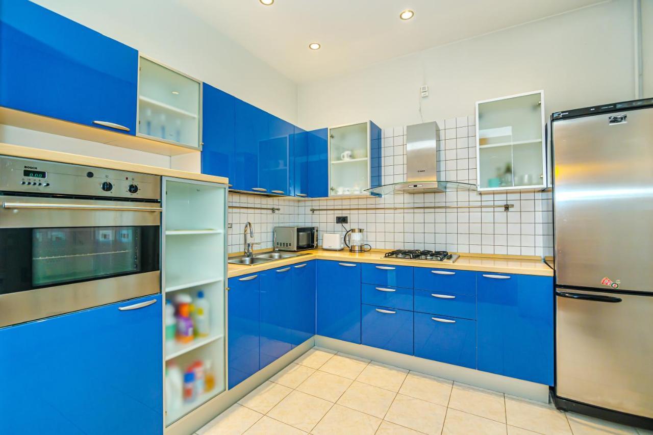 Vip Apartamen Nizami Street Apartment Baku Ngoại thất bức ảnh